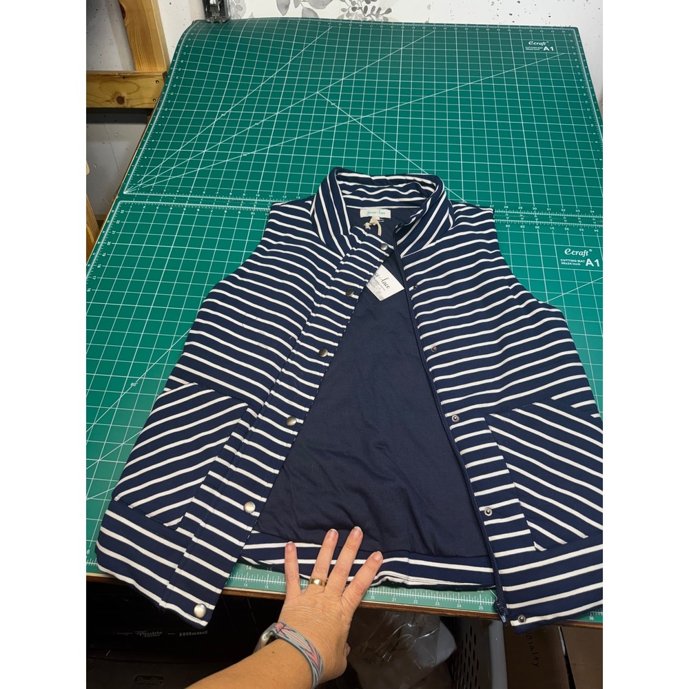 Grace & Lace Womens Navy White Striped Full Zip Snap Front Vest Size Large NWT